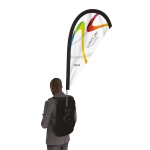Drapeau sur sac à dos